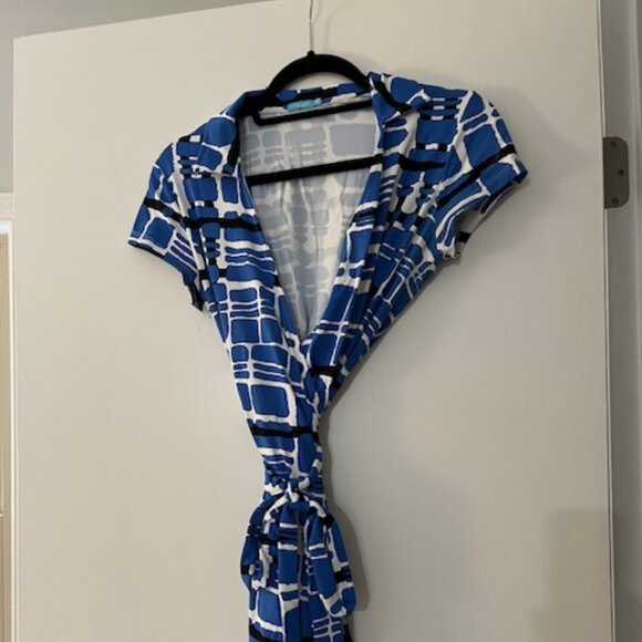 J. McLaughlin Wrap Dress - Picture 1 of 1